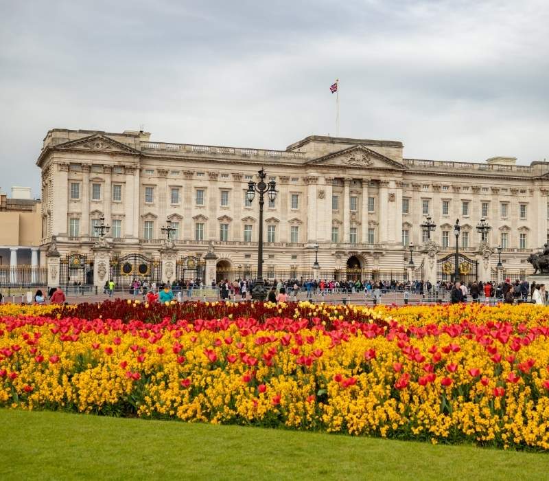 Guided tour of London's royal landmarks