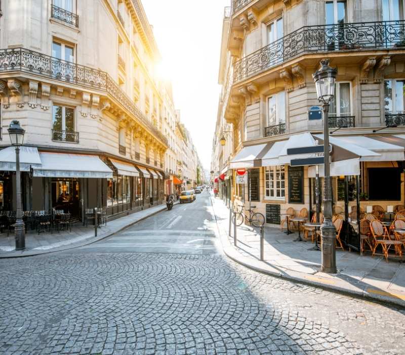 Private transfer and Eurostar to Paris